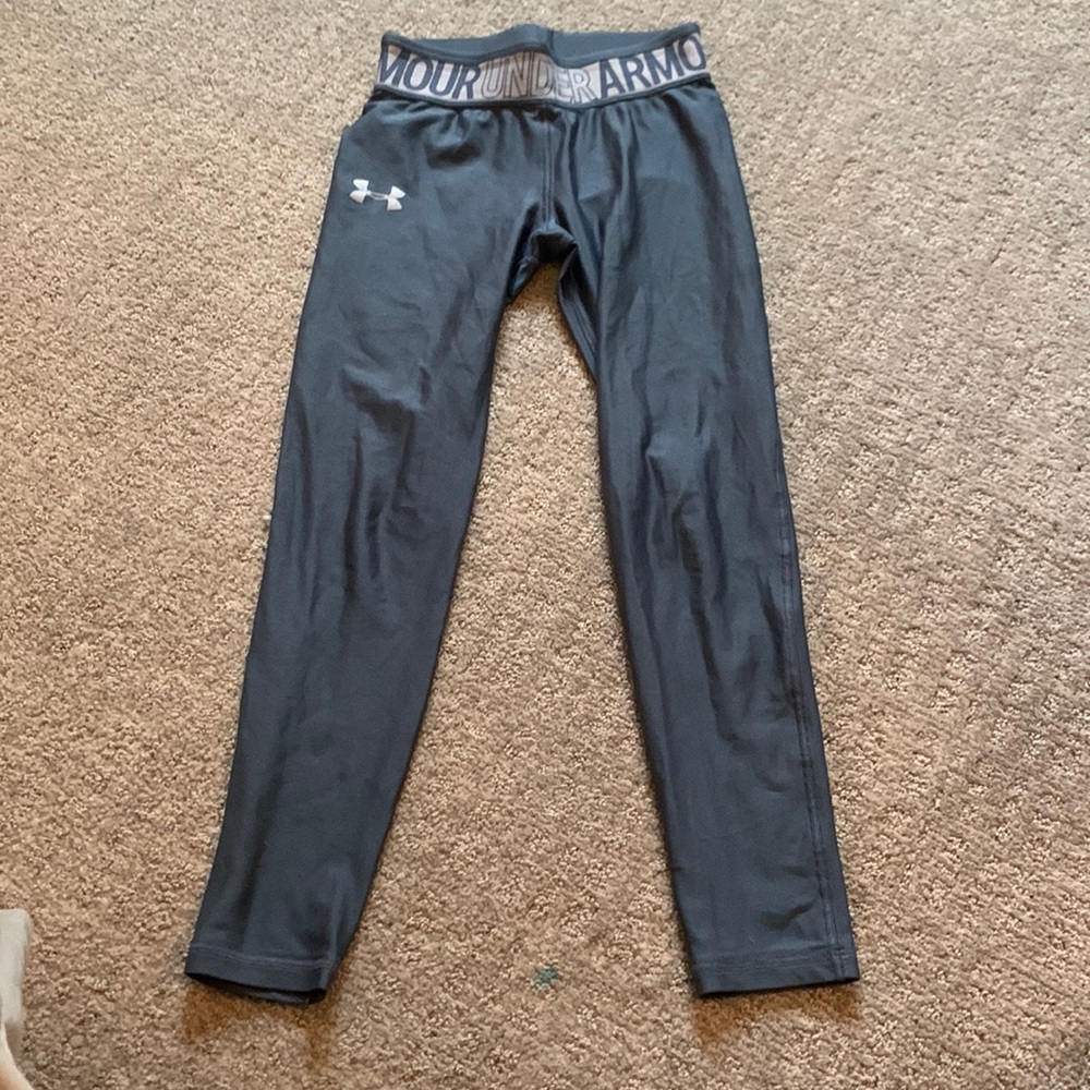 grey under armor leggings